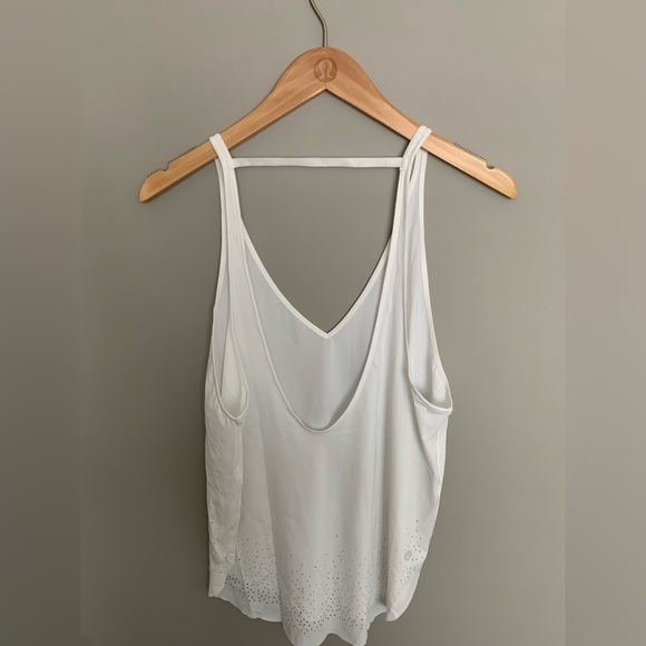 NWOT 💛 Lululemon Set Free Run Tank White - Picture 7 of 8
